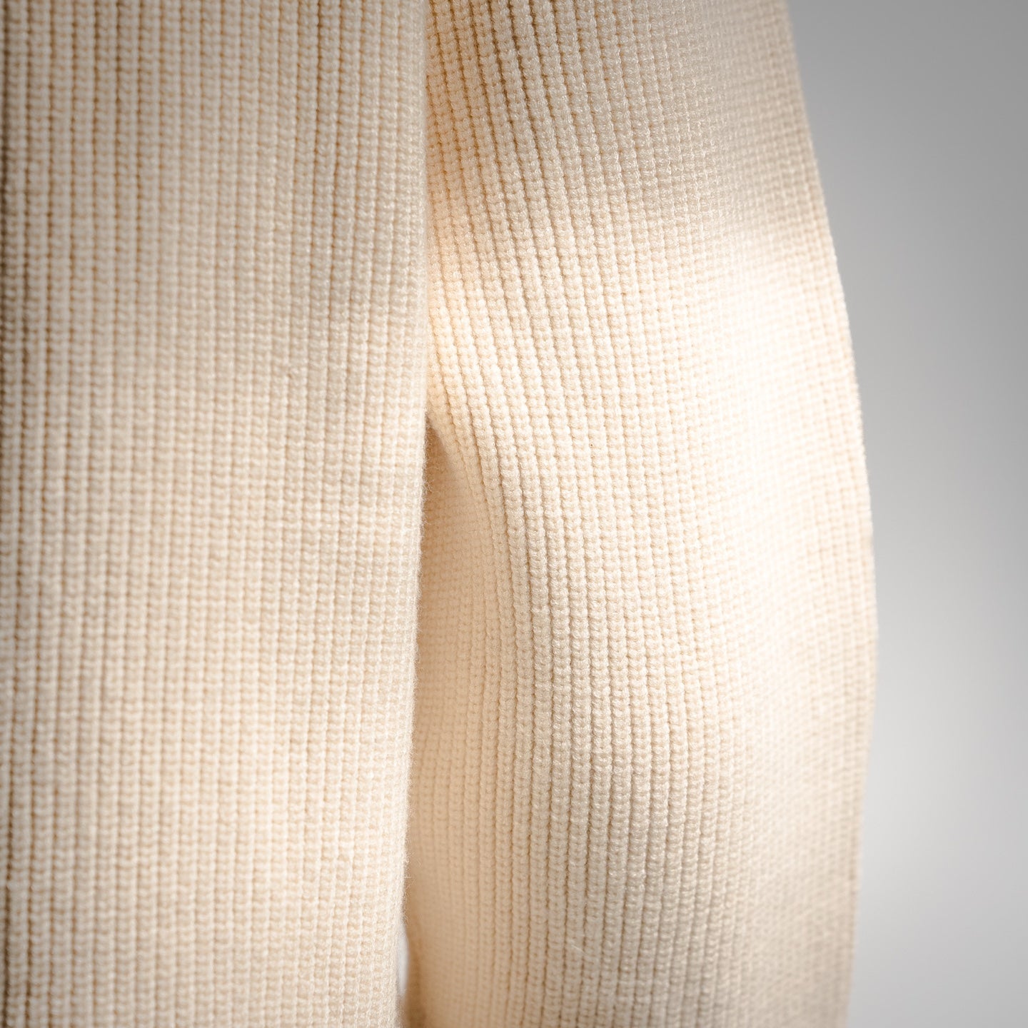 Louis 25fw knitted sweater