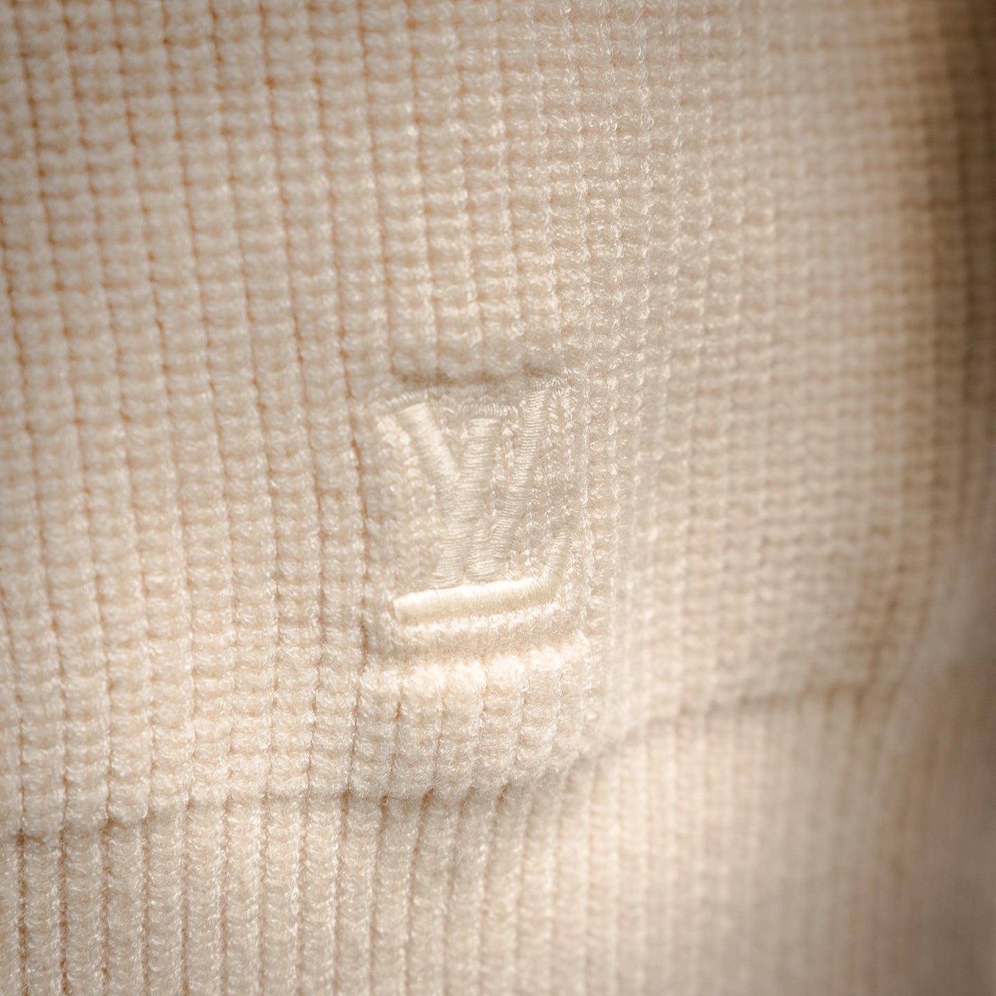 Louis 25fw knitted sweater