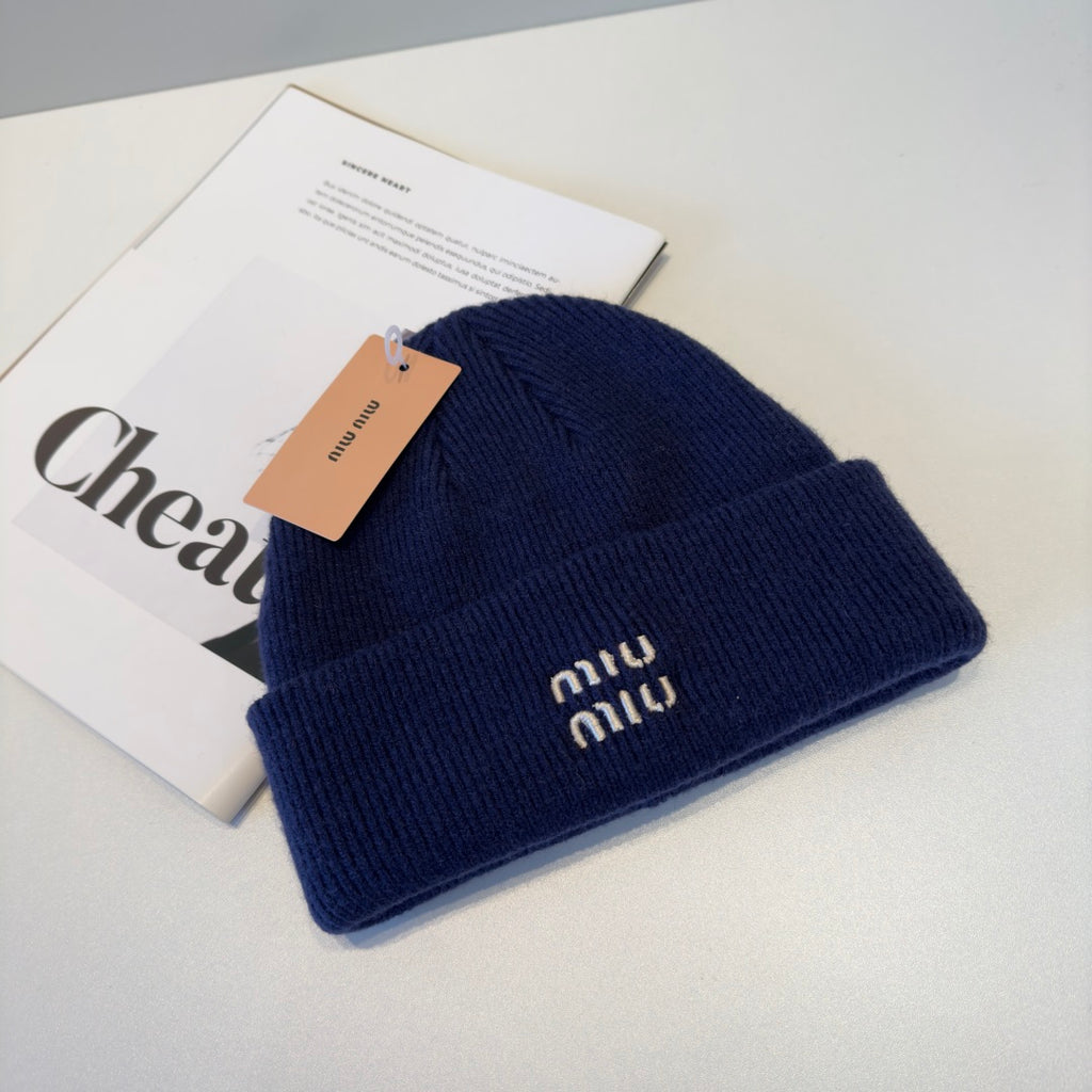 Miu 25fw all-match hat