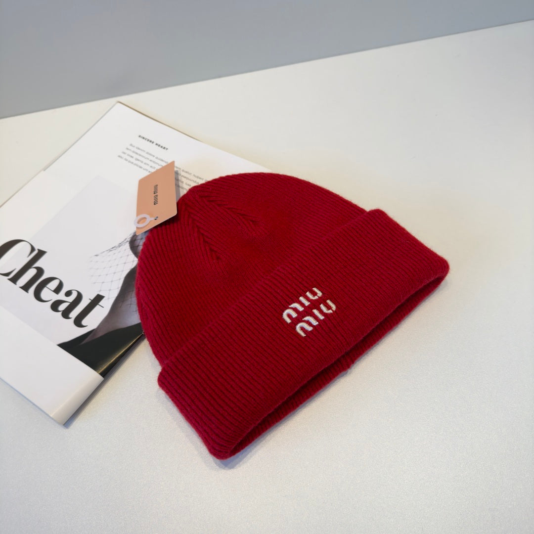 Miu 25fw all-match hat