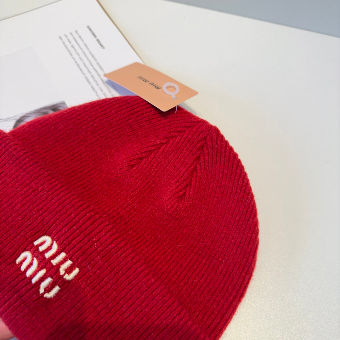 Miu 25fw all-match hat