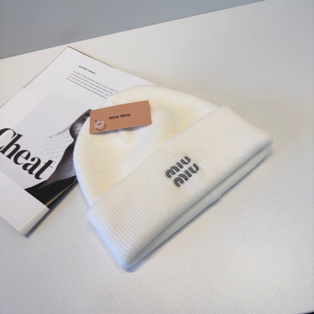 Miu 25fw all-match hat