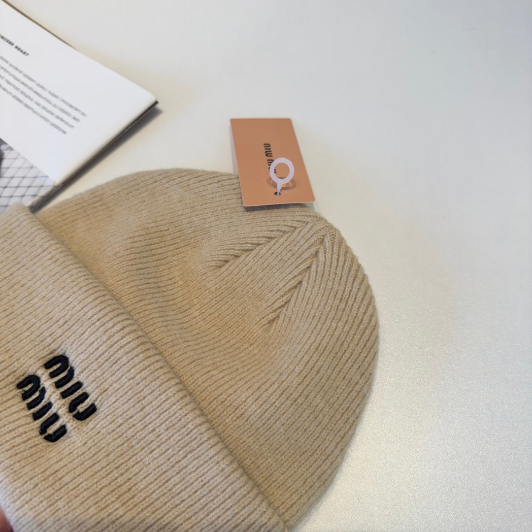 Miu 25fw casual hat