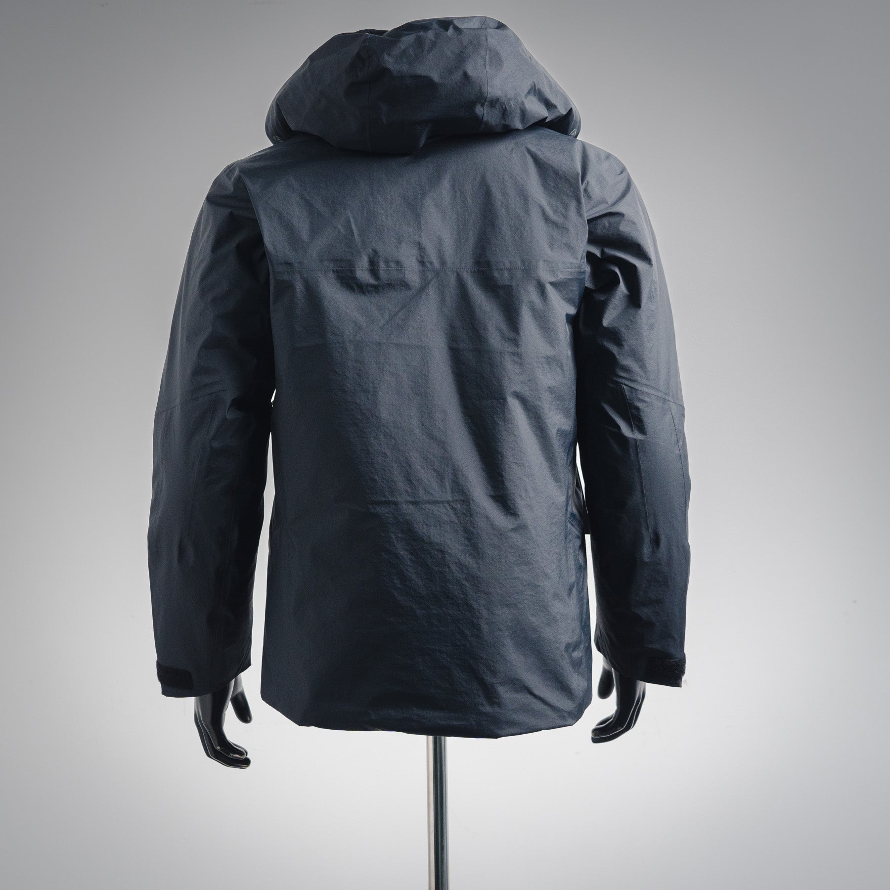 Kaila 25fw windprood jacket