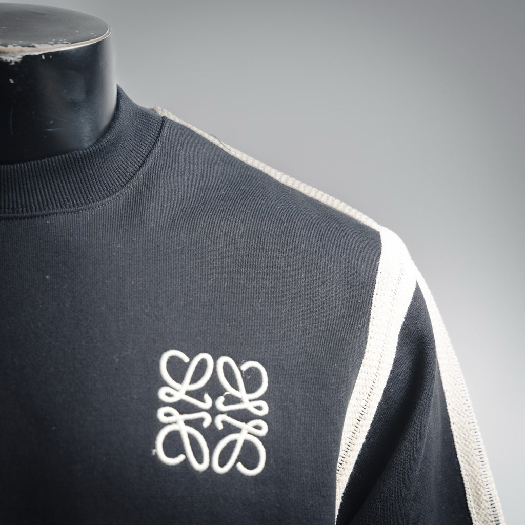 Loe 25fw embroidered sweatshirt
