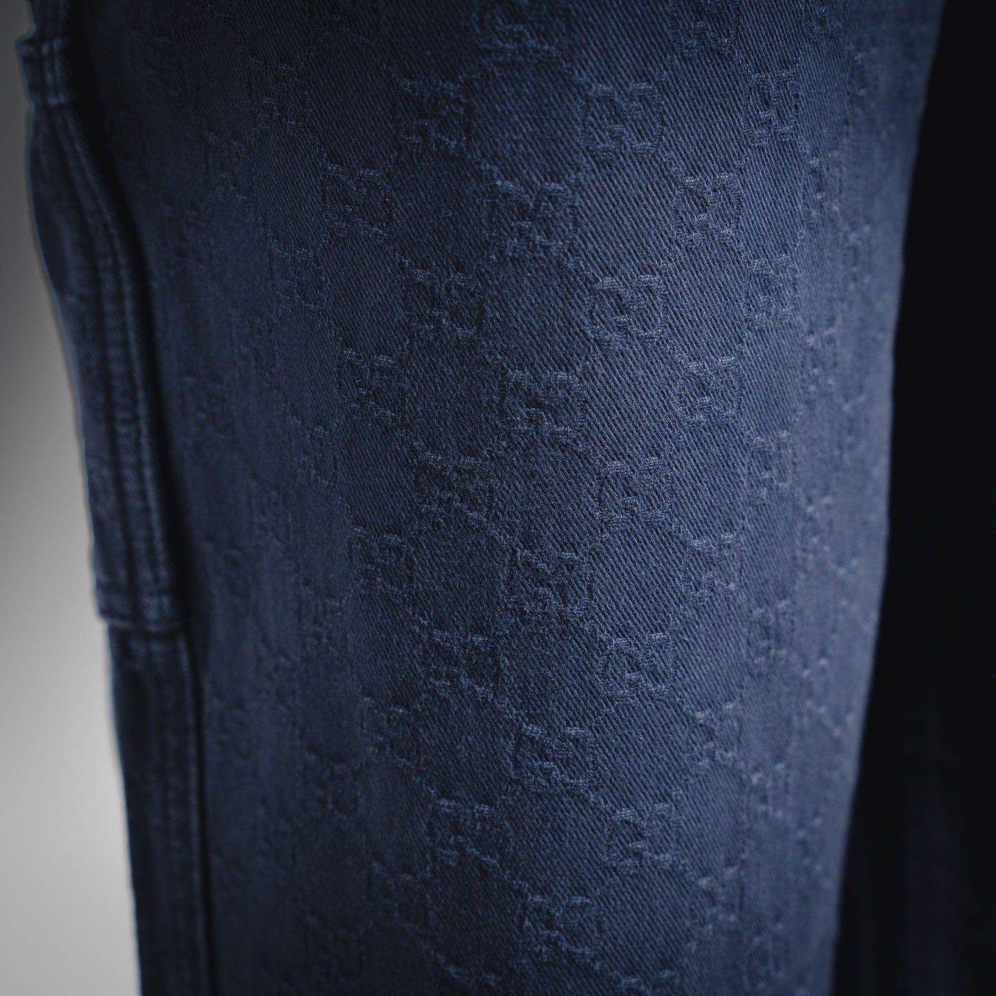 Guc 25fw jacquard jeans