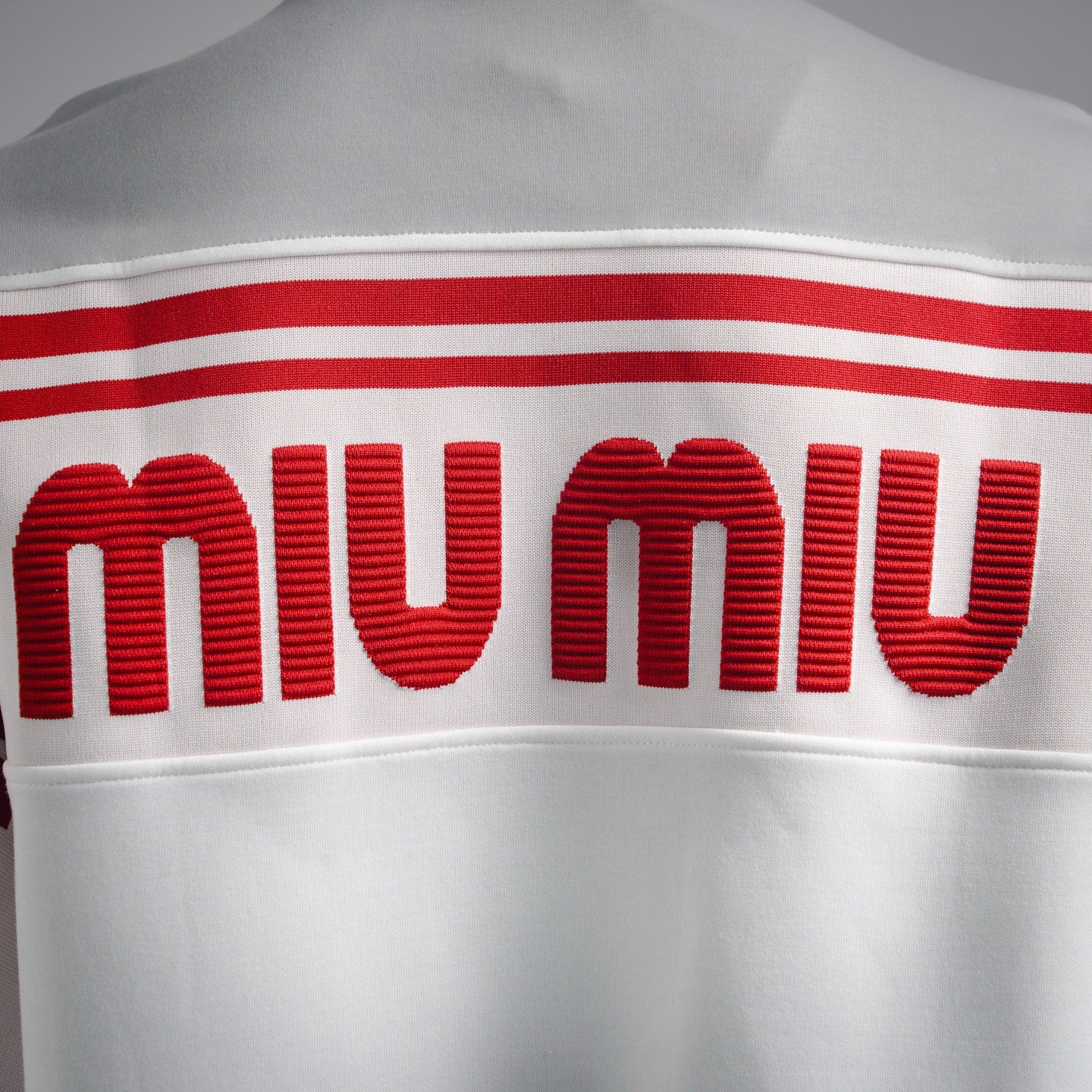 Miu 25fw jacquard sweatshirt