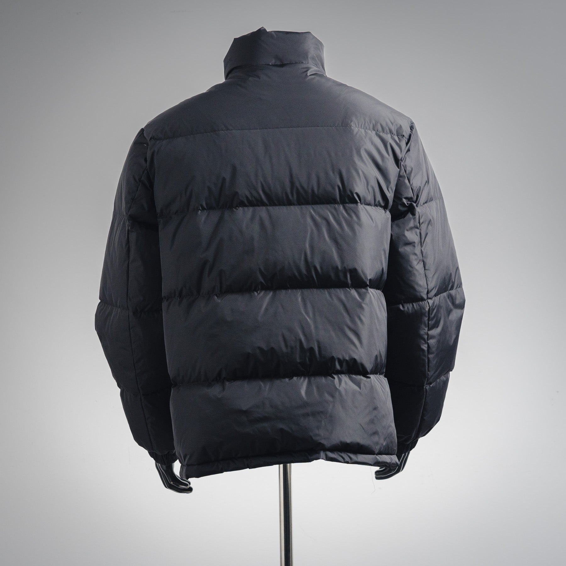 Pra 25fw down jacket