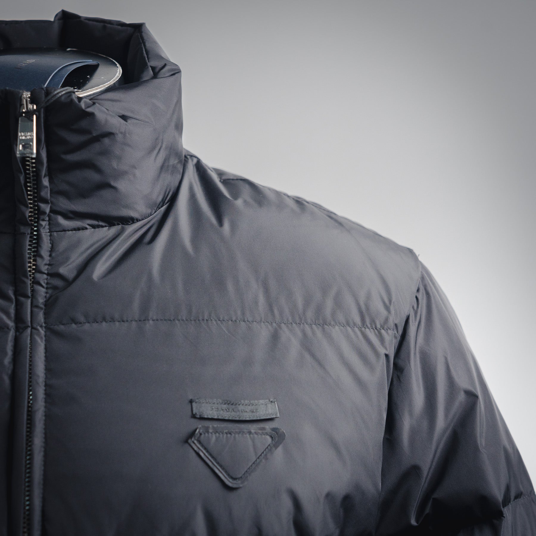 Pra 25fw down jacket