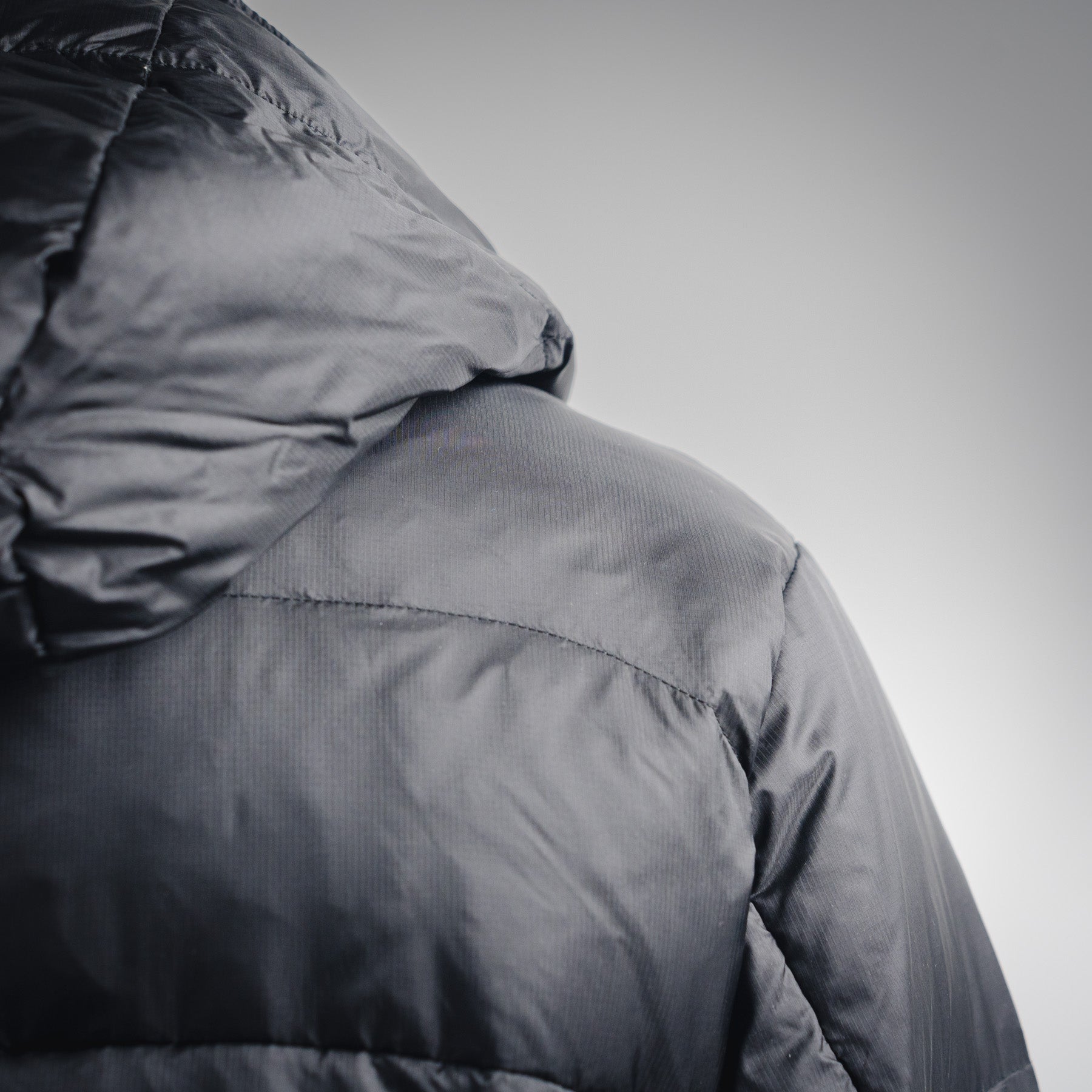 Mapmmut 25fw down jacket