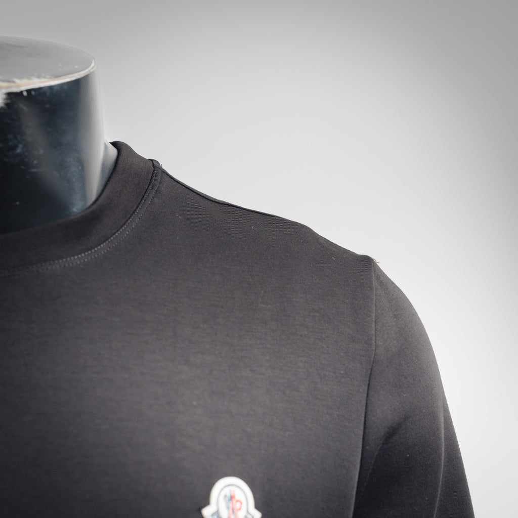 Mon 25fw embroidered sweatshirt