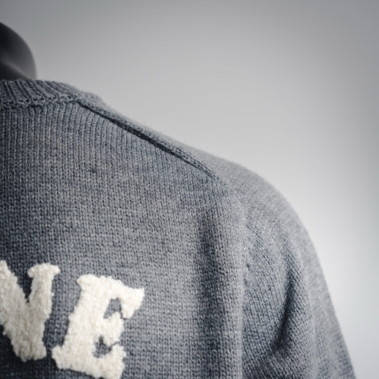 Cel 25fw all-match sweater