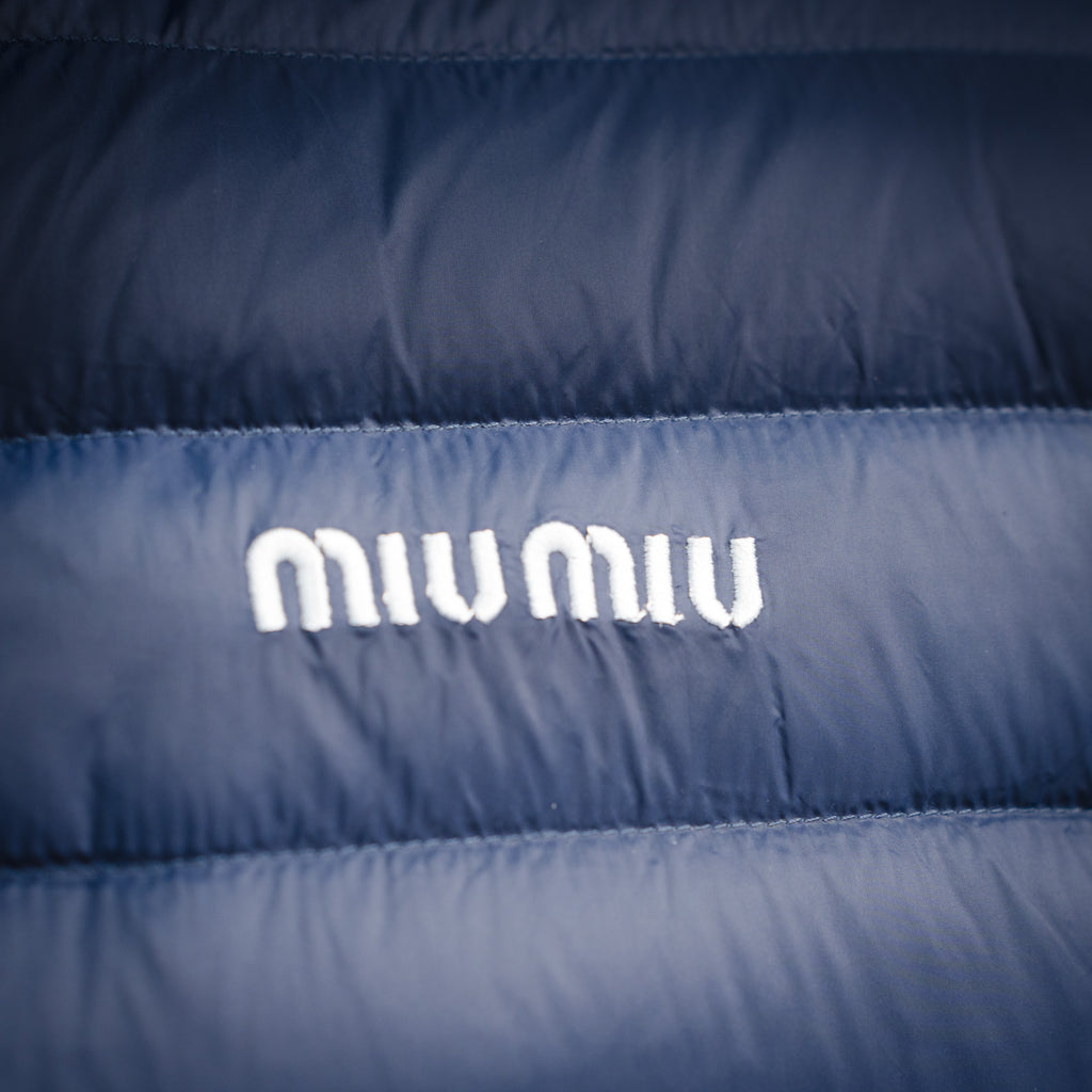 Miu 25fw down vest