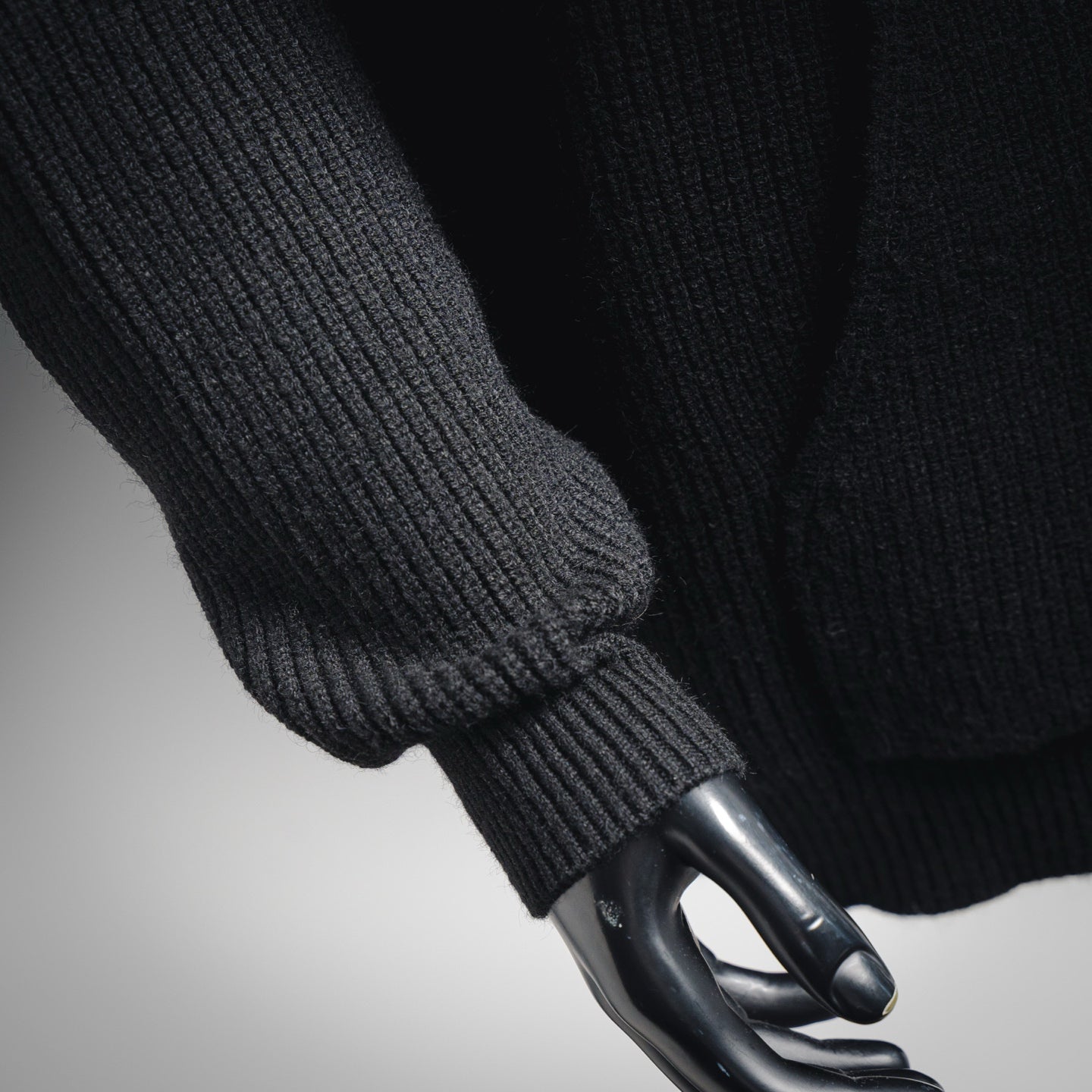 Cel 25fw knitted hoodie