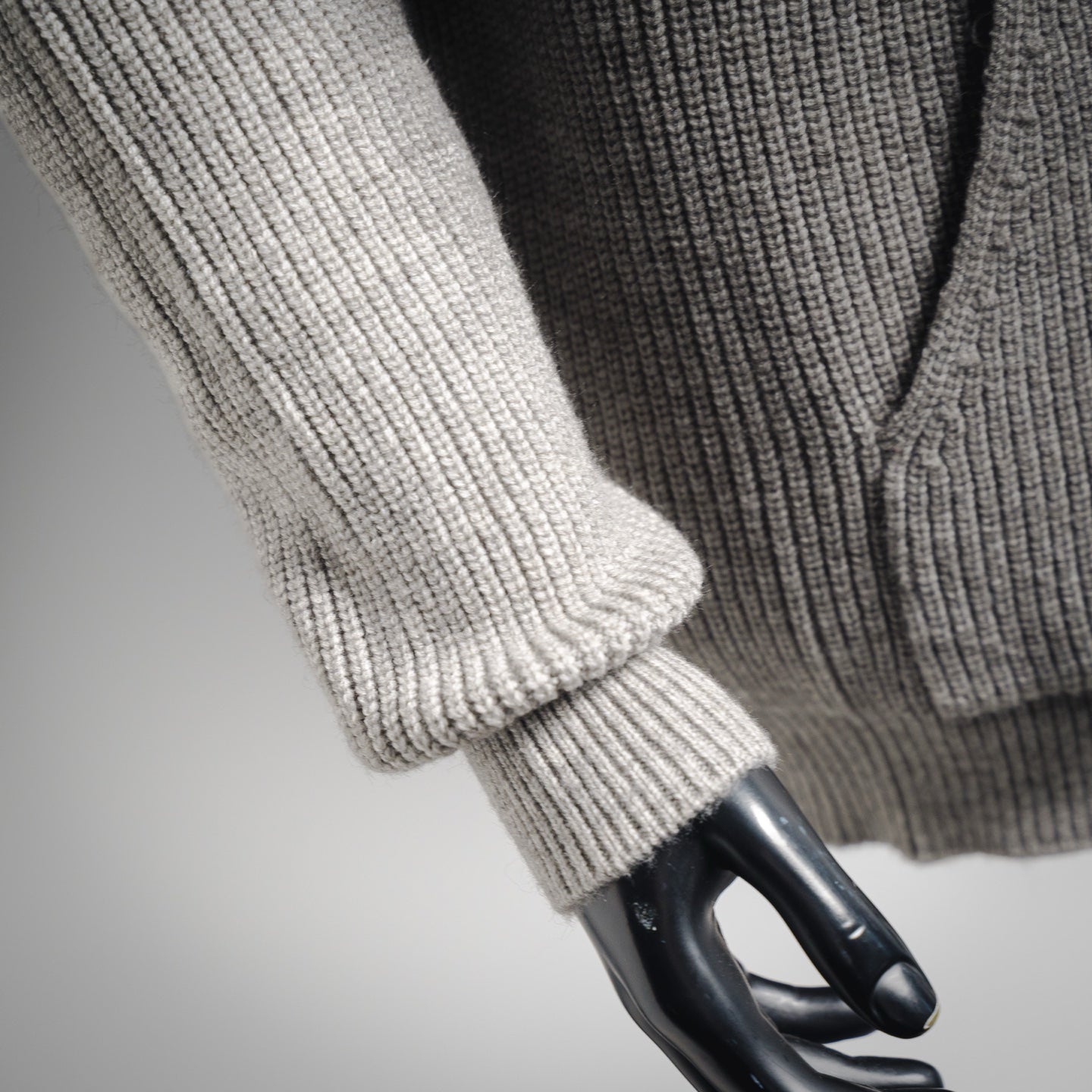 Cel 25fw knitted hoodie