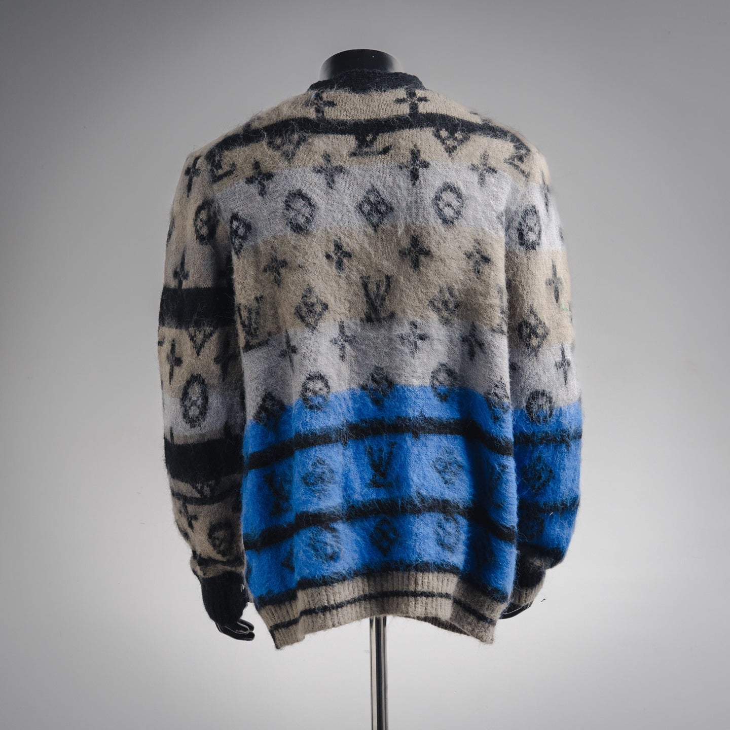 Louis 25fw casual cardigan