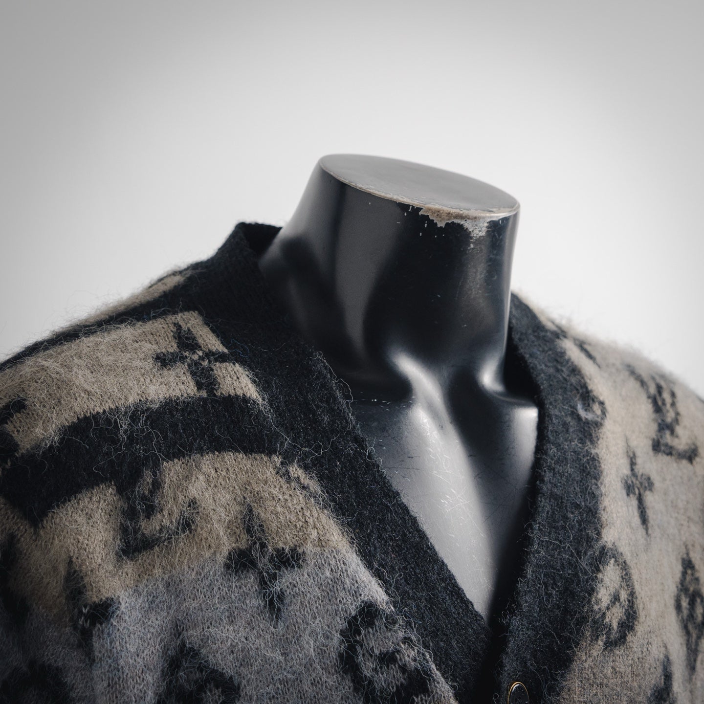 Louis 25fw casual cardigan