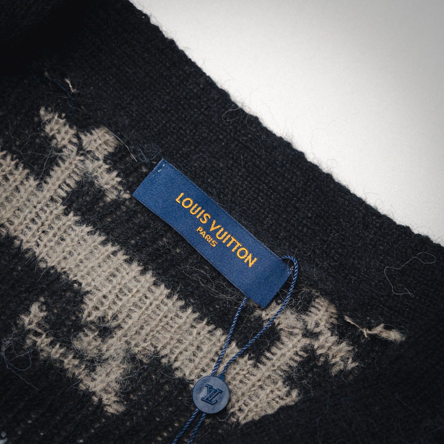 Louis 25fw casual cardigan