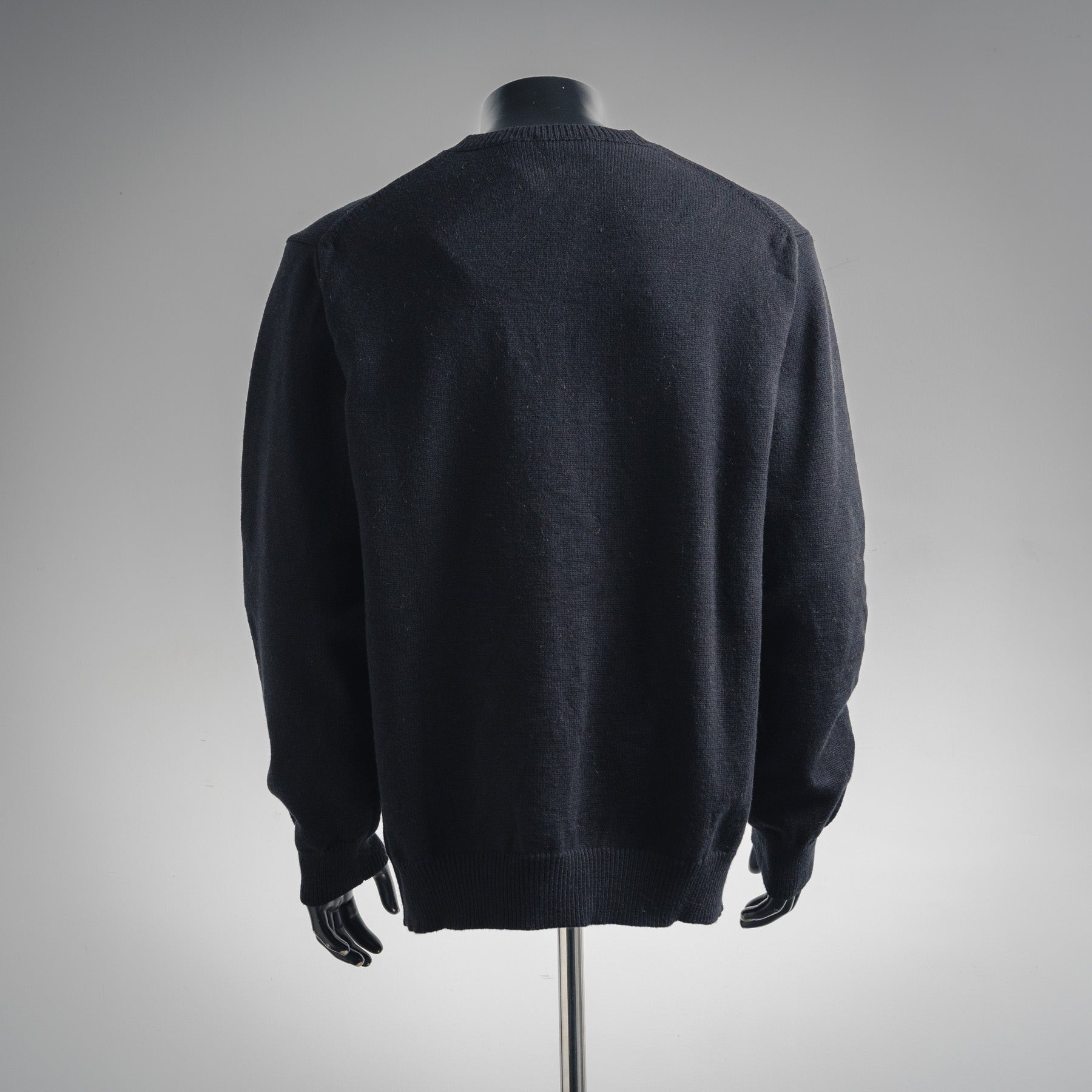 Cel 25fw all-match sweater