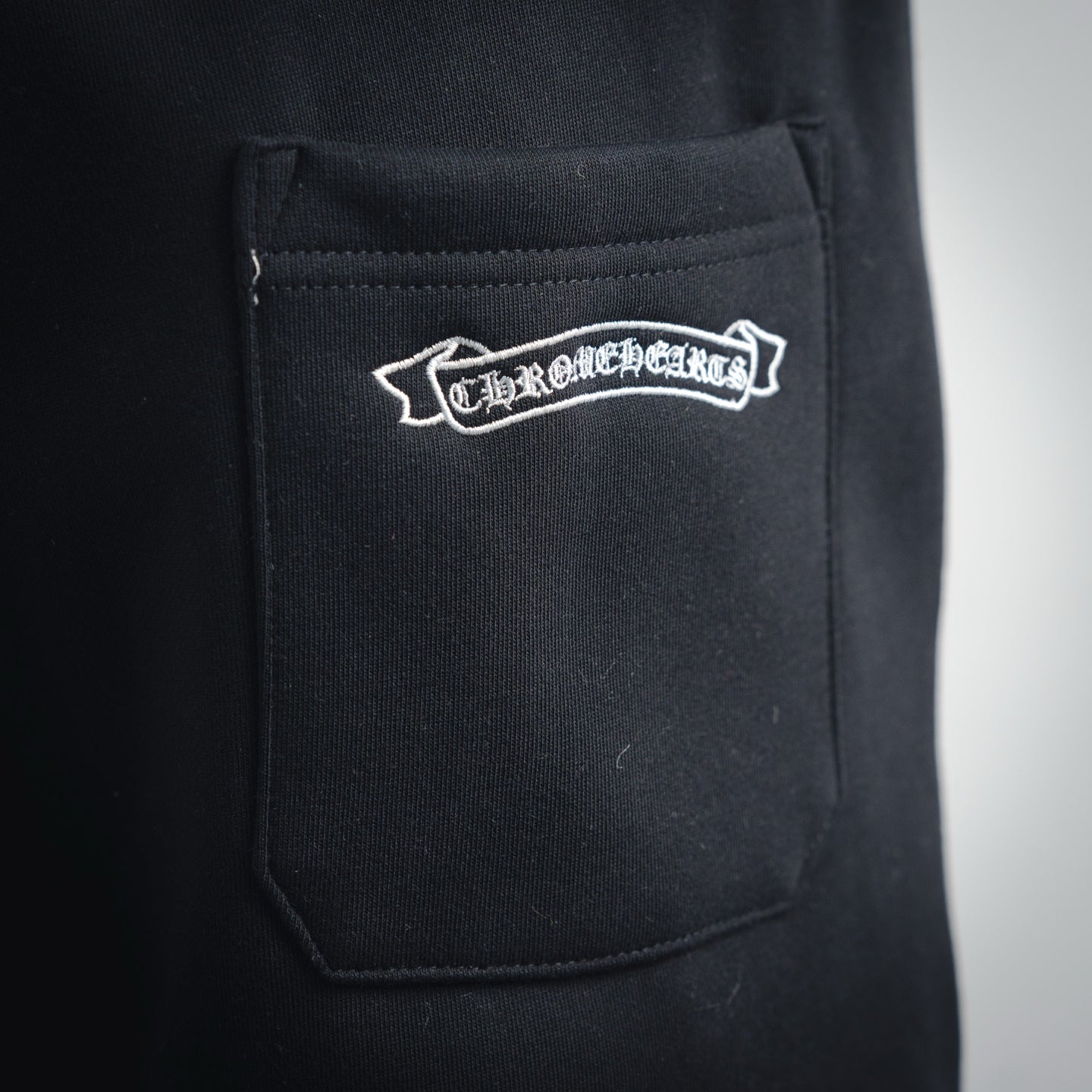 Chrome 25fw printed pants