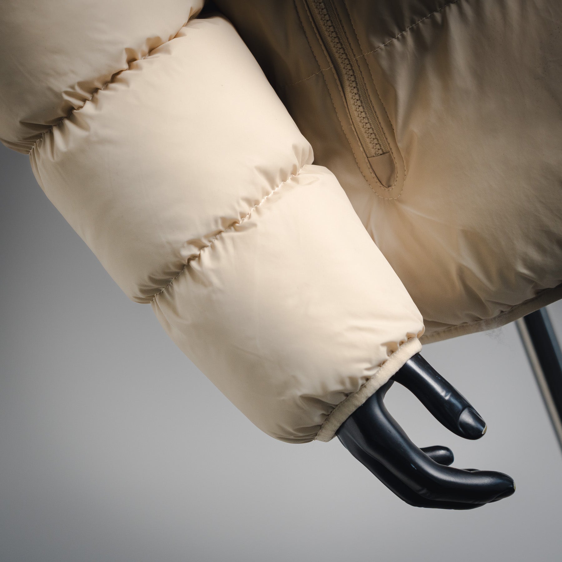 Nik 25fw down jacket