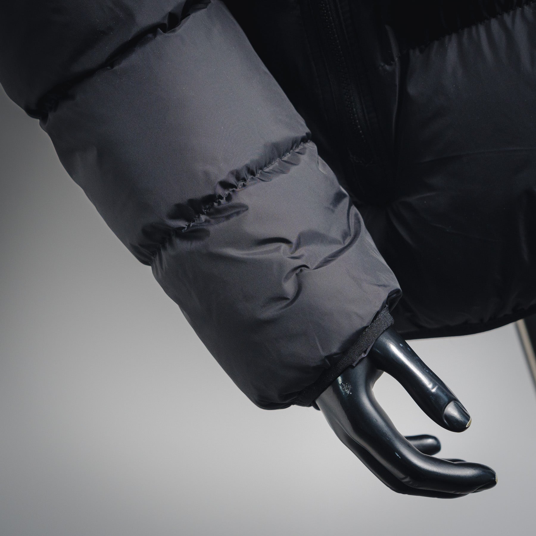 Nik 25fw down jacket