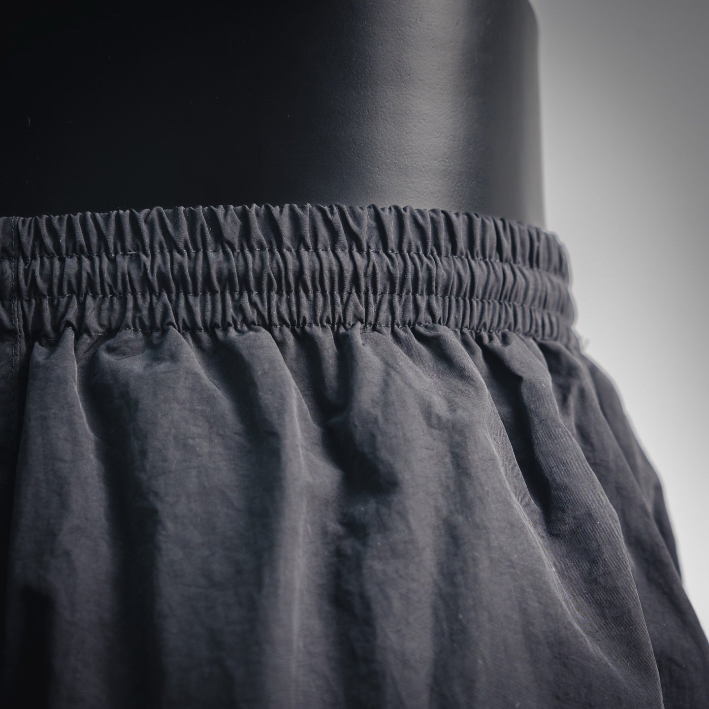 Balen 25fw embroidered pants