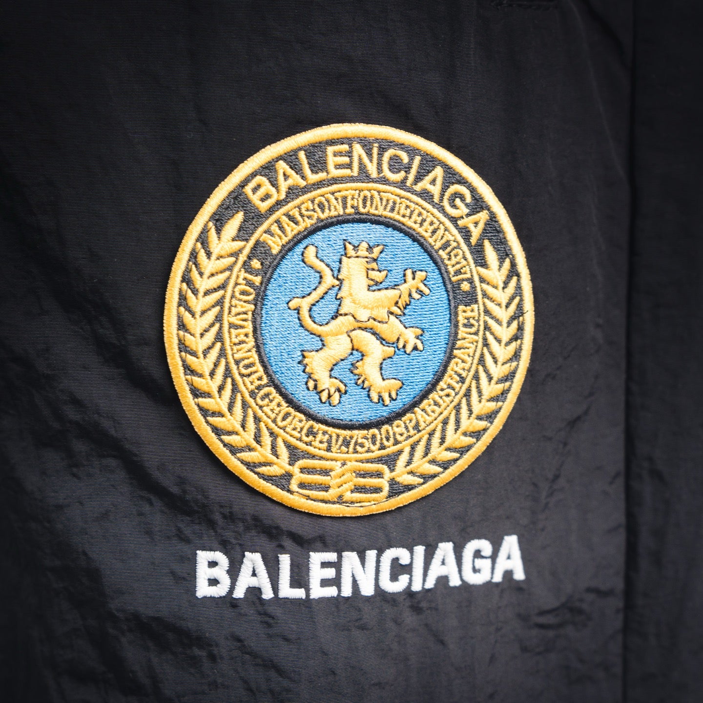 Balen 25fw embroidered pants