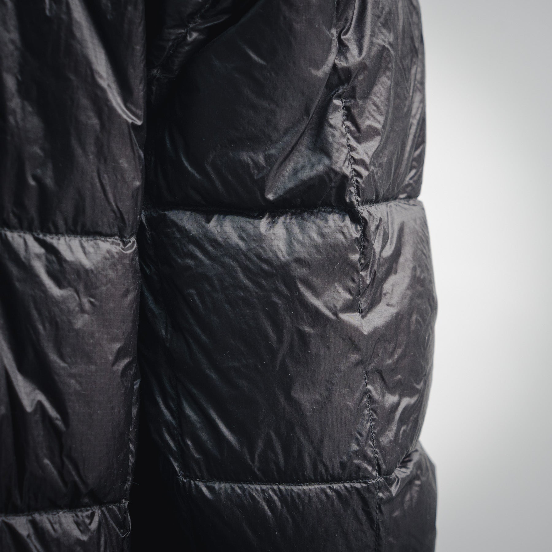 Mon 25fw down jacket