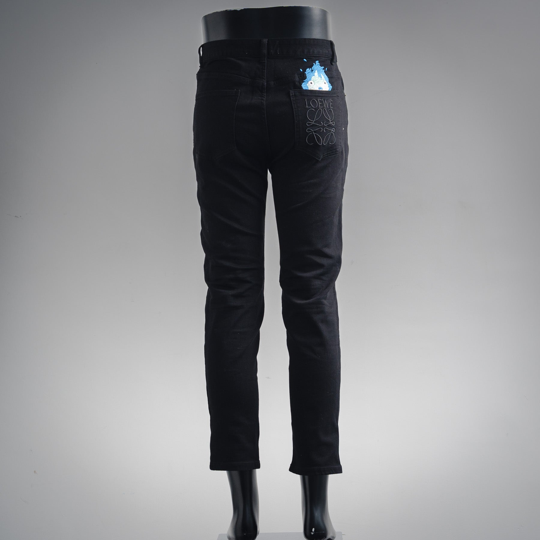 Loe 25fw embroidered jeans