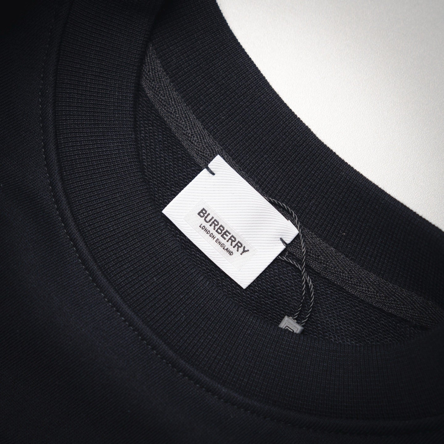 Burbery 25fw embroidered sweatshirt