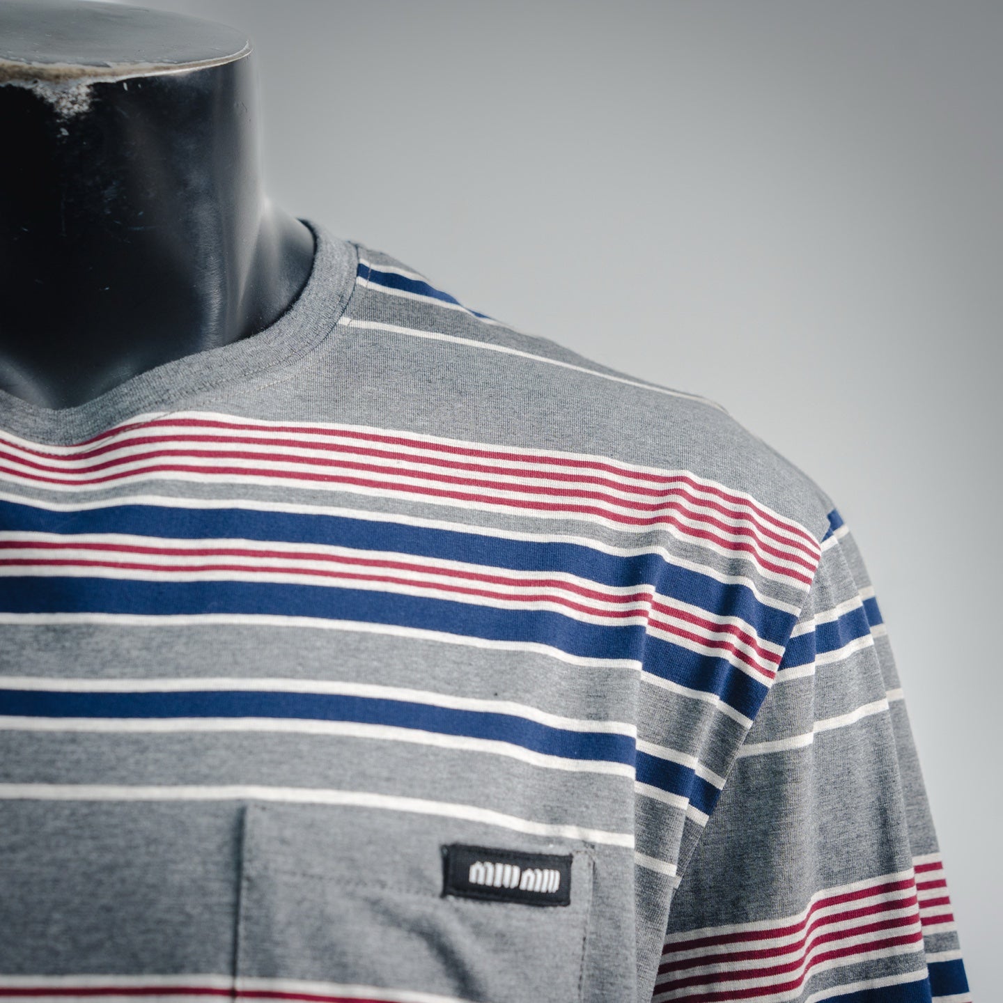 Miu 25fw all-match sweatshirt