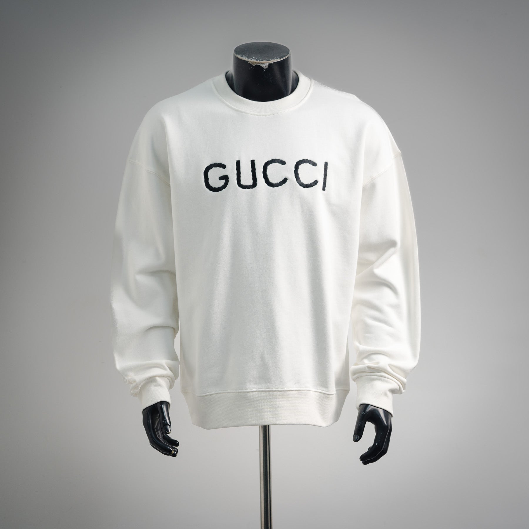 Guc 25fw embroidered sweatshirt