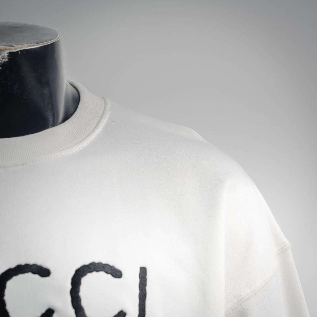 Guc 25fw embroidered sweatshirt