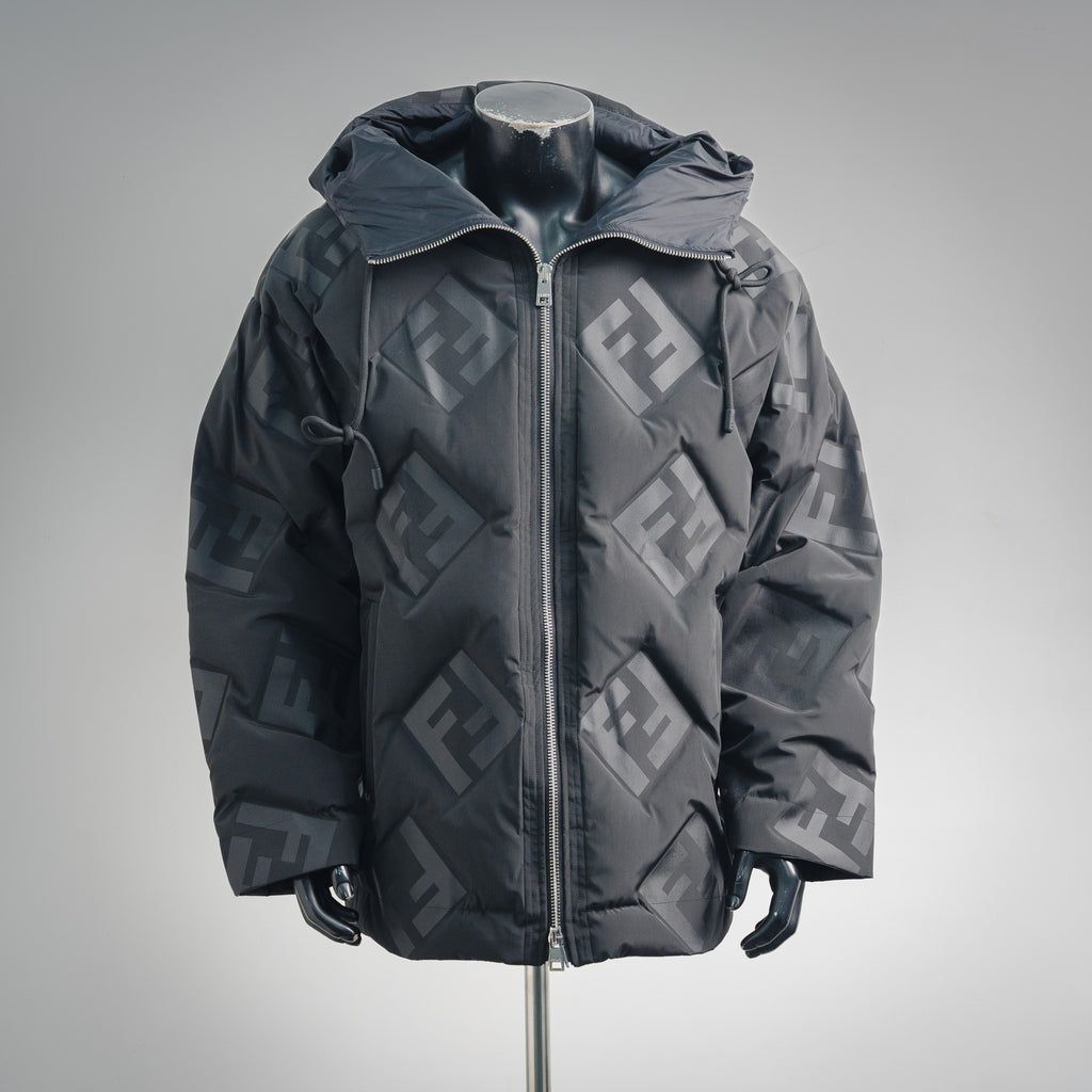 Fend 25fw down jacket