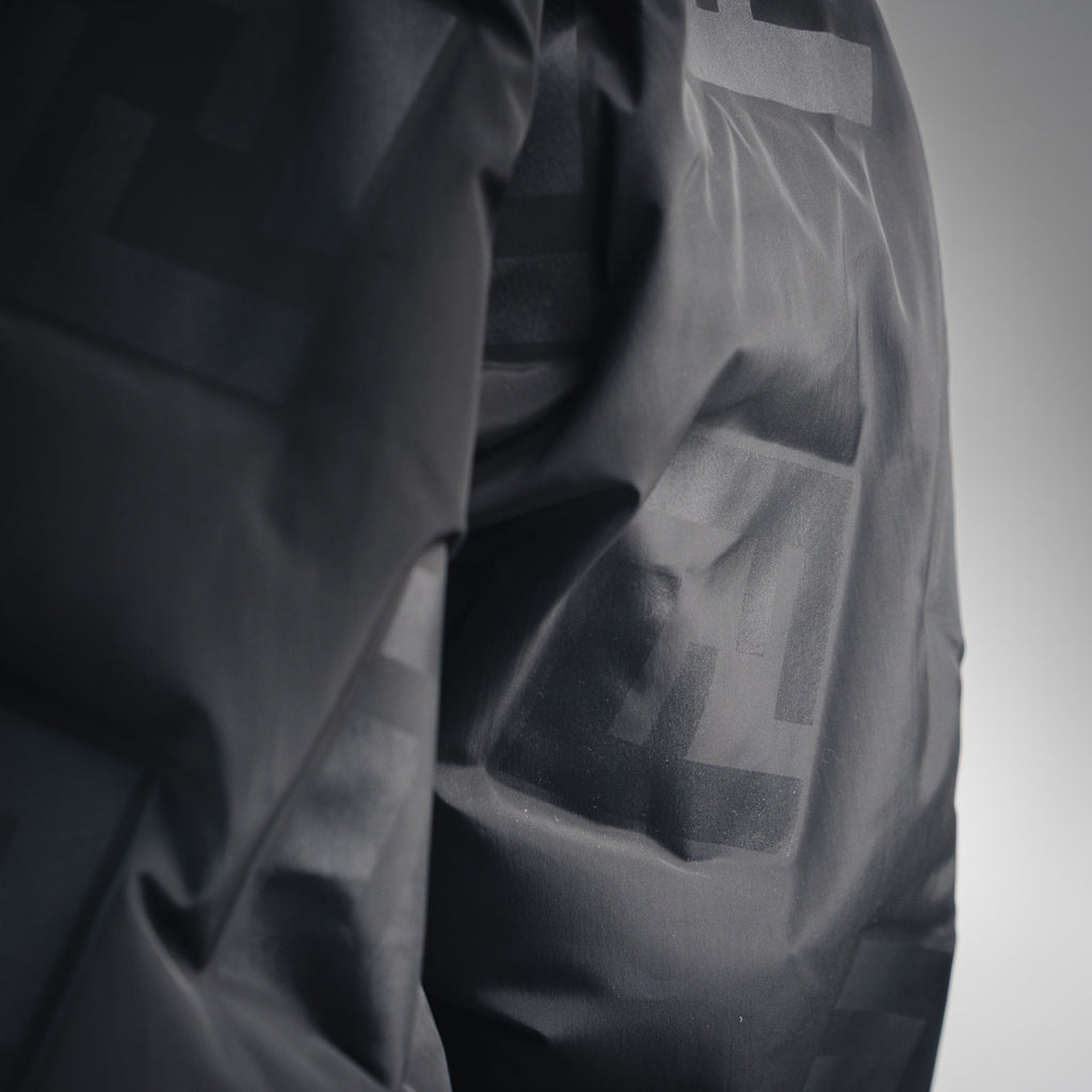 Fend 25fw down jacket