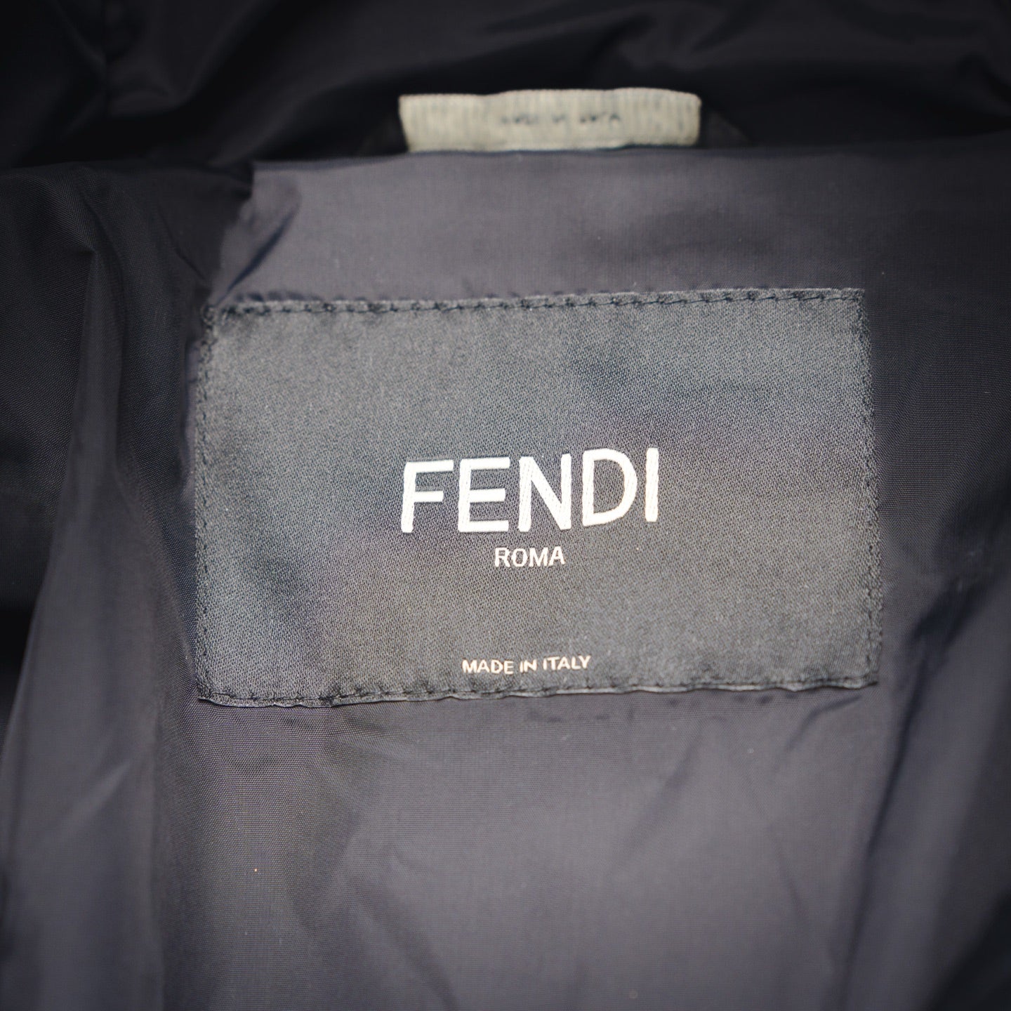 Fend 25fw down jacket