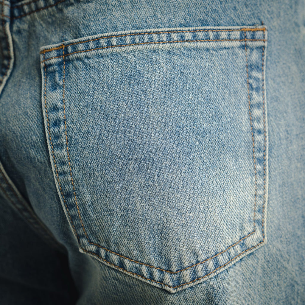 Loe 25fw all-match jeans