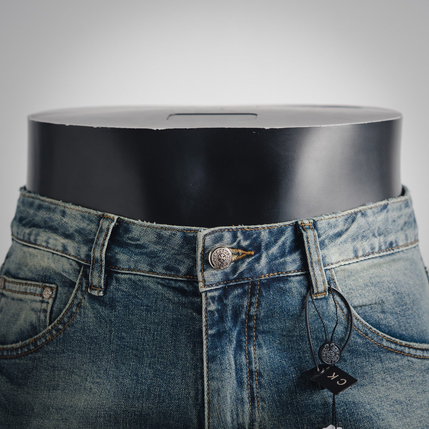 Chrome 25fw all-match jeans