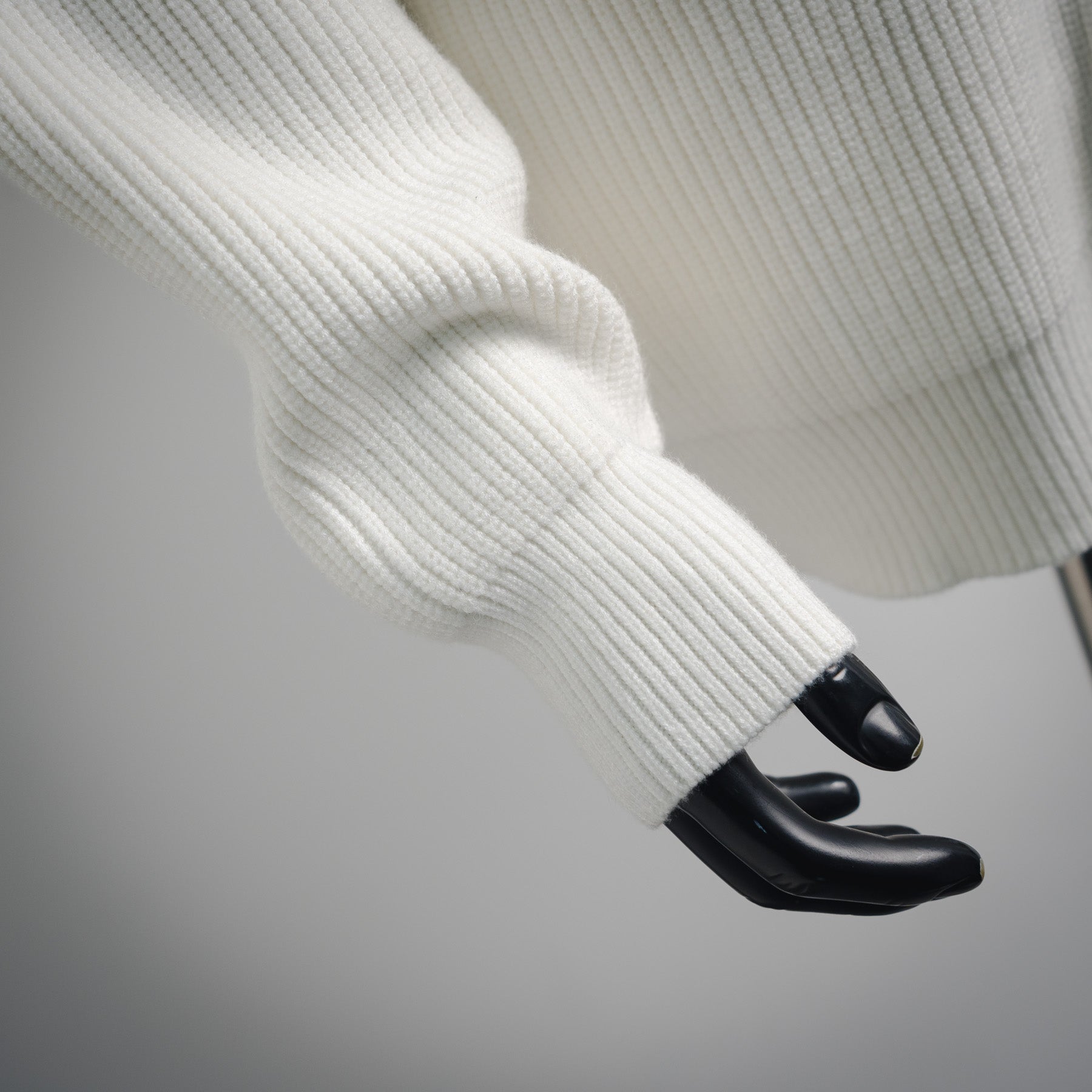 Burbery 25fw knitted cardigan