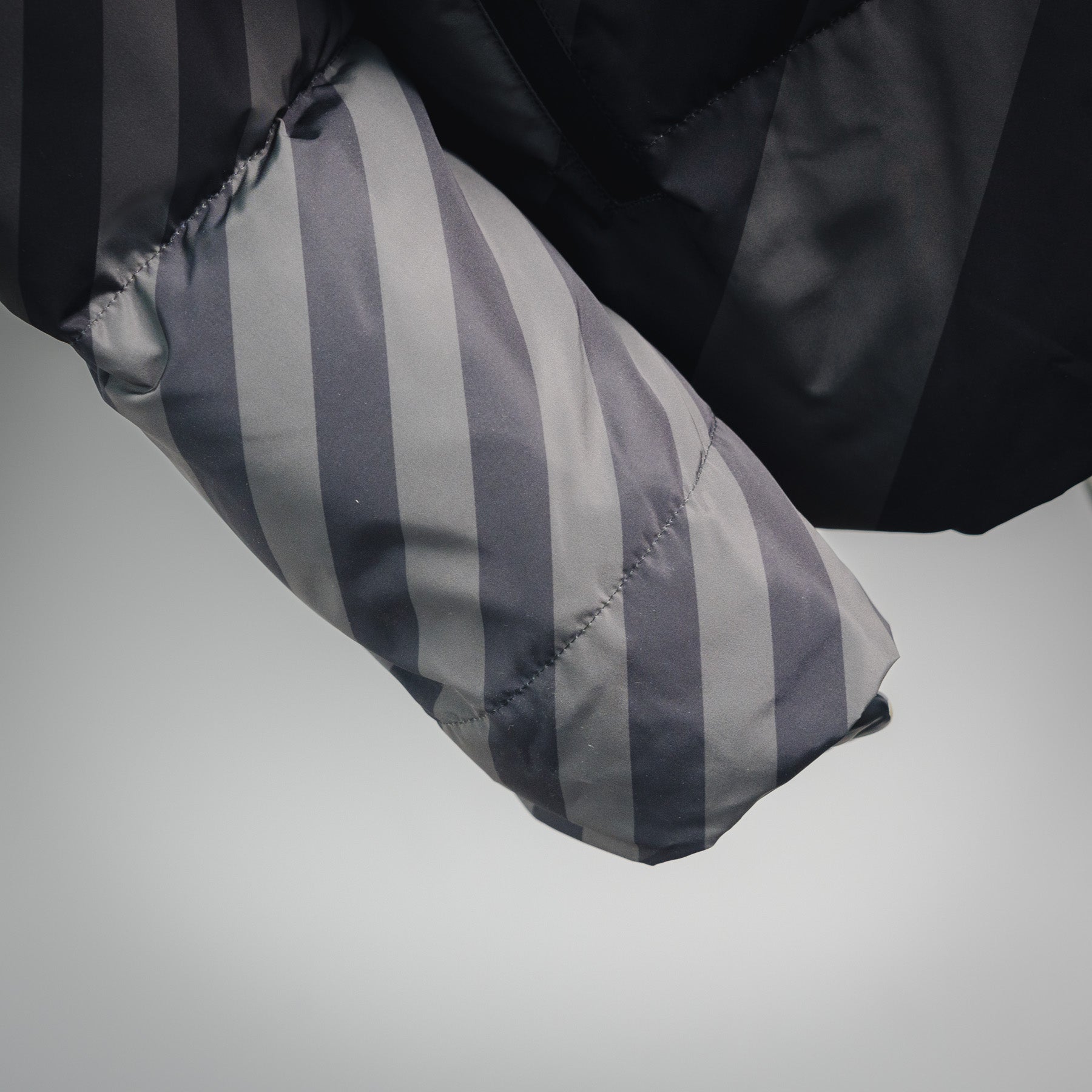 Fend 25fw printed jacket