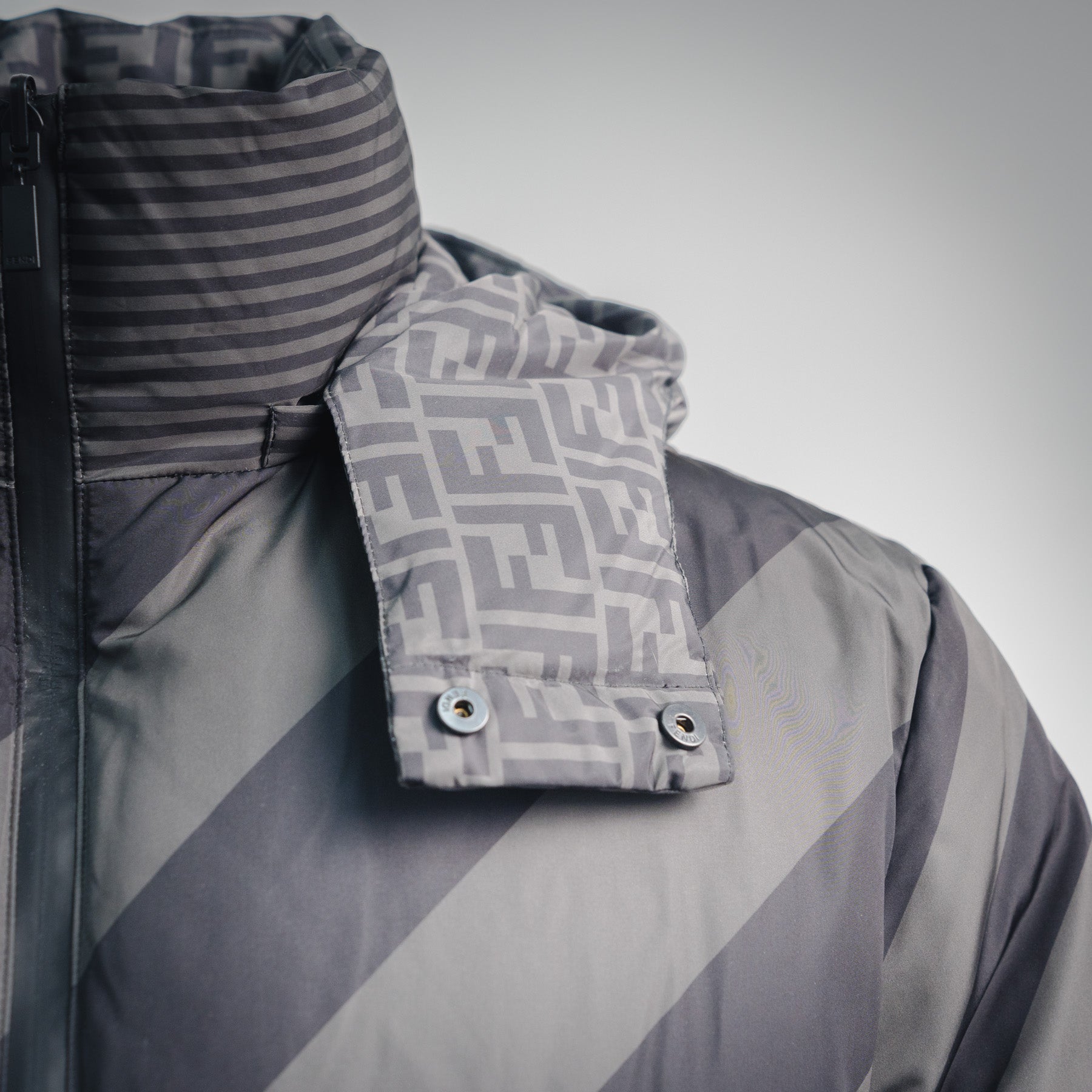 Fend 25fw printed jacket