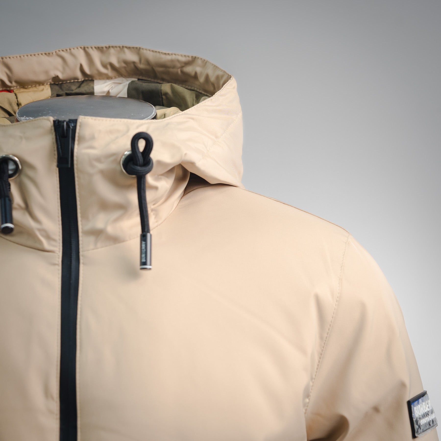 Burbery 25fw down jacket