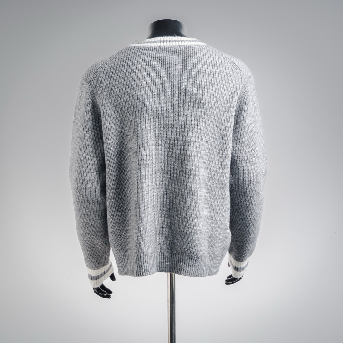 Miu 25fw casual cardigan