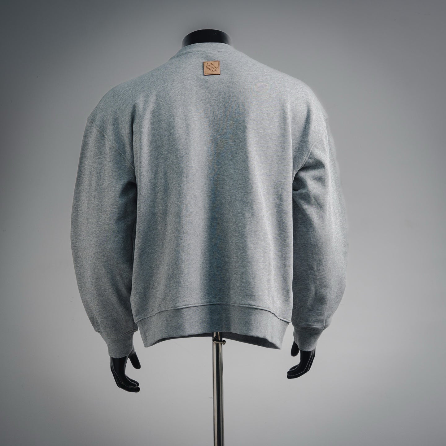 Louis 25fw embroidered sweatshirt