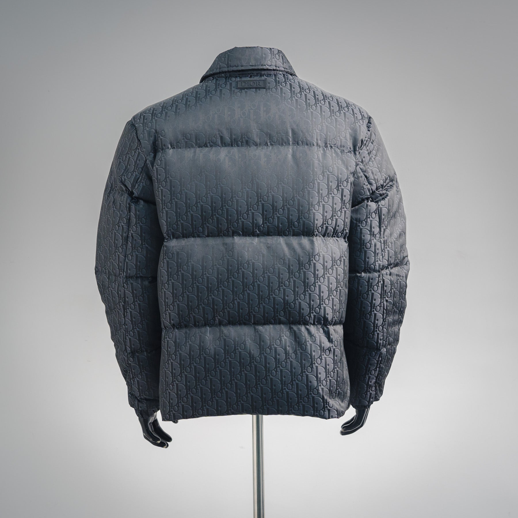 CD 25fw jacquard jacket