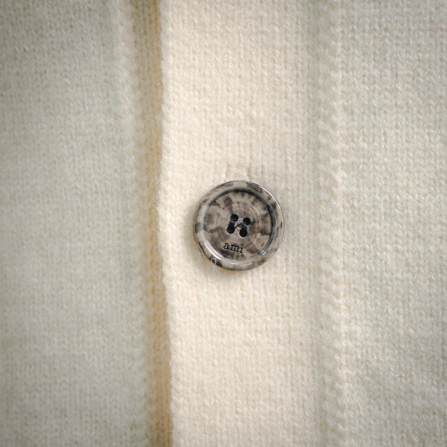 Ami 25fw casual cardigan