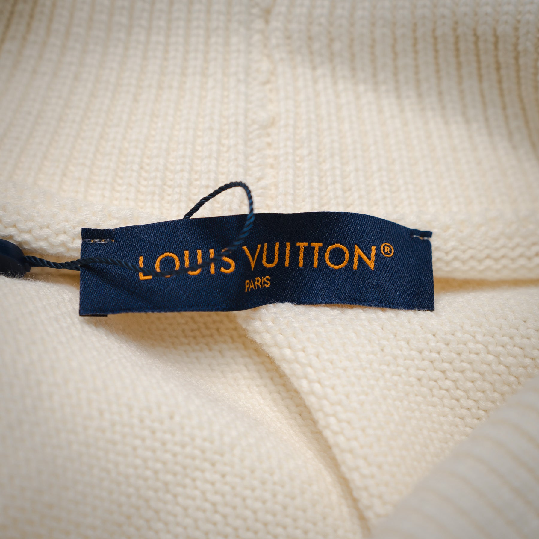 Louis 25fw casual cardigan
