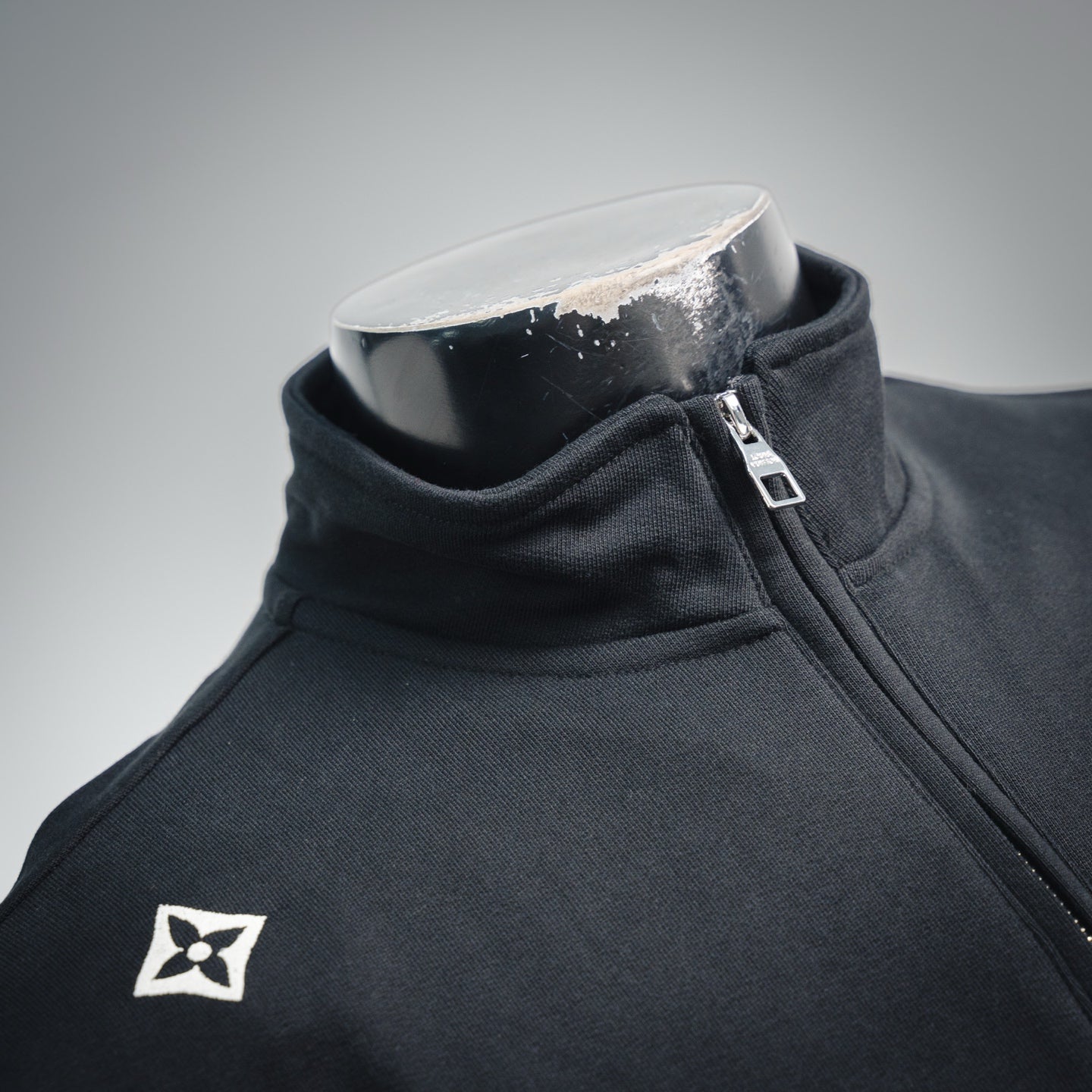 Louis 25fw embroidered sweatshirt