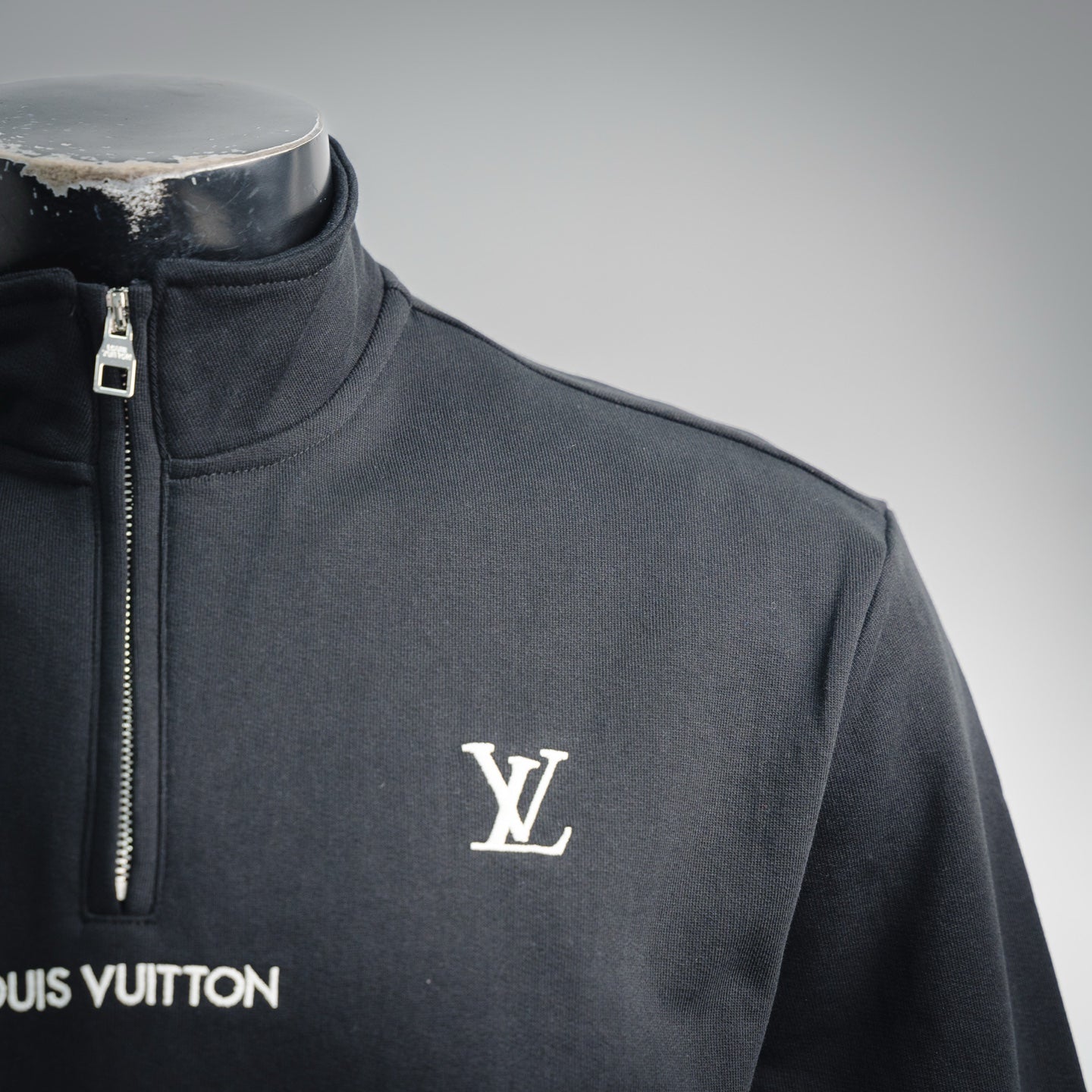 Louis 25fw embroidered sweatshirt